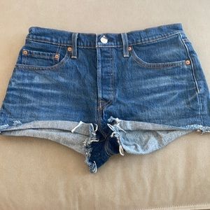 501 levi’s shorts
